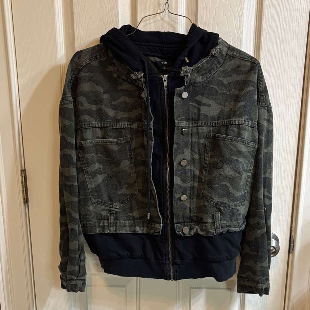 Fate women’s Green Camo Jacket with Black Hooded Liner